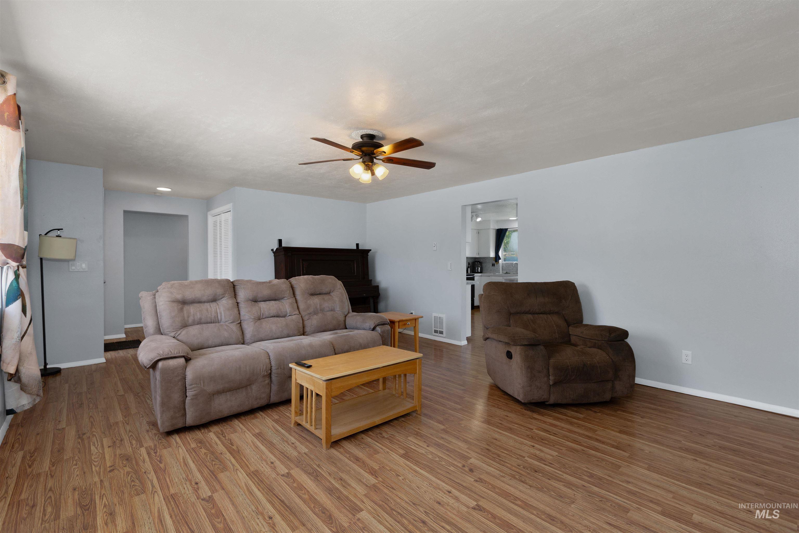 101 Patton St Property Photo 8