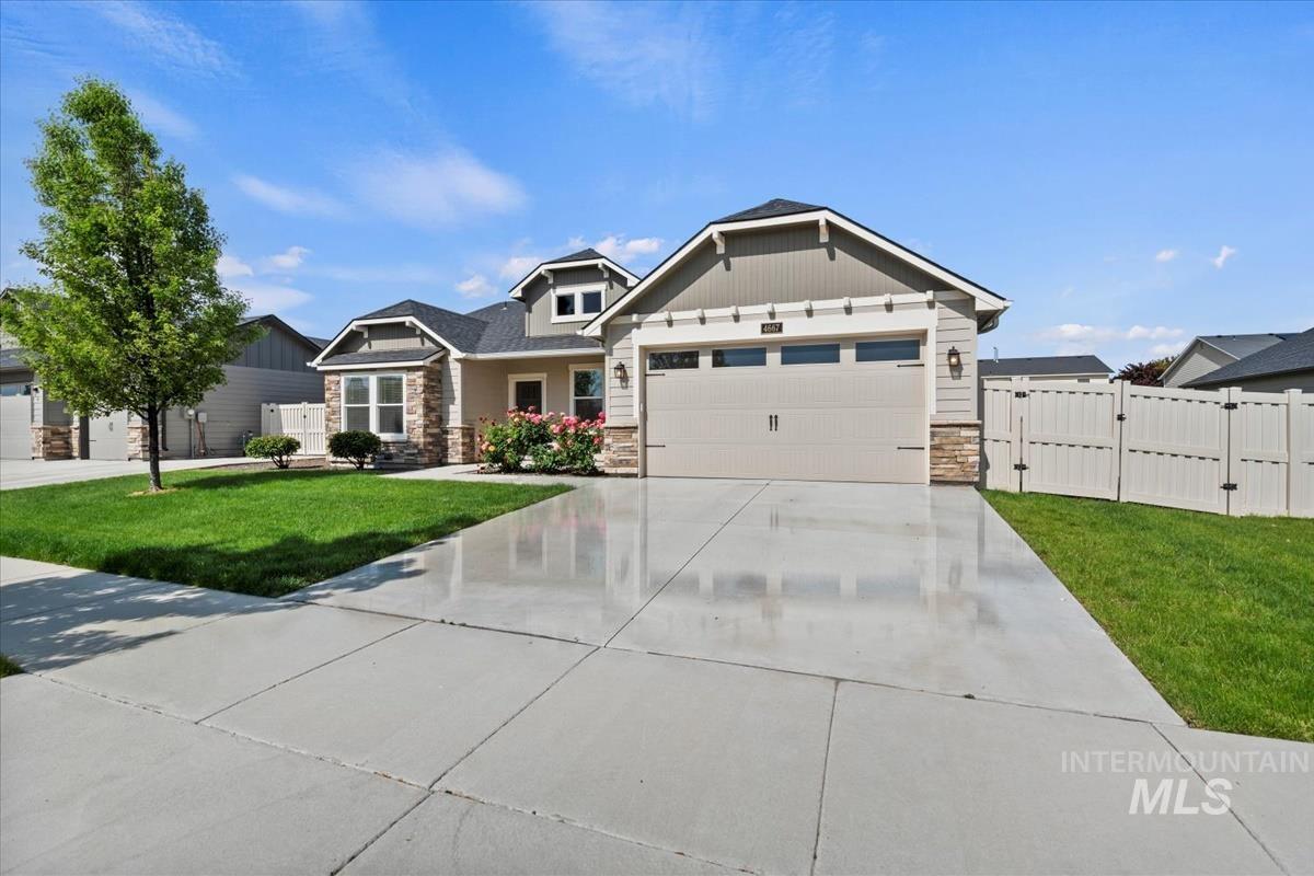 4667 S Cinder Cove Ave Property Photo 2