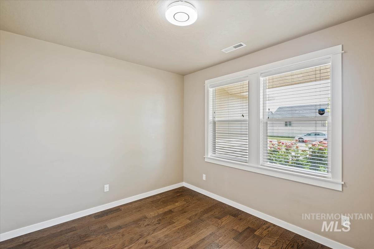 4667 S Cinder Cove Ave Property Photo 4