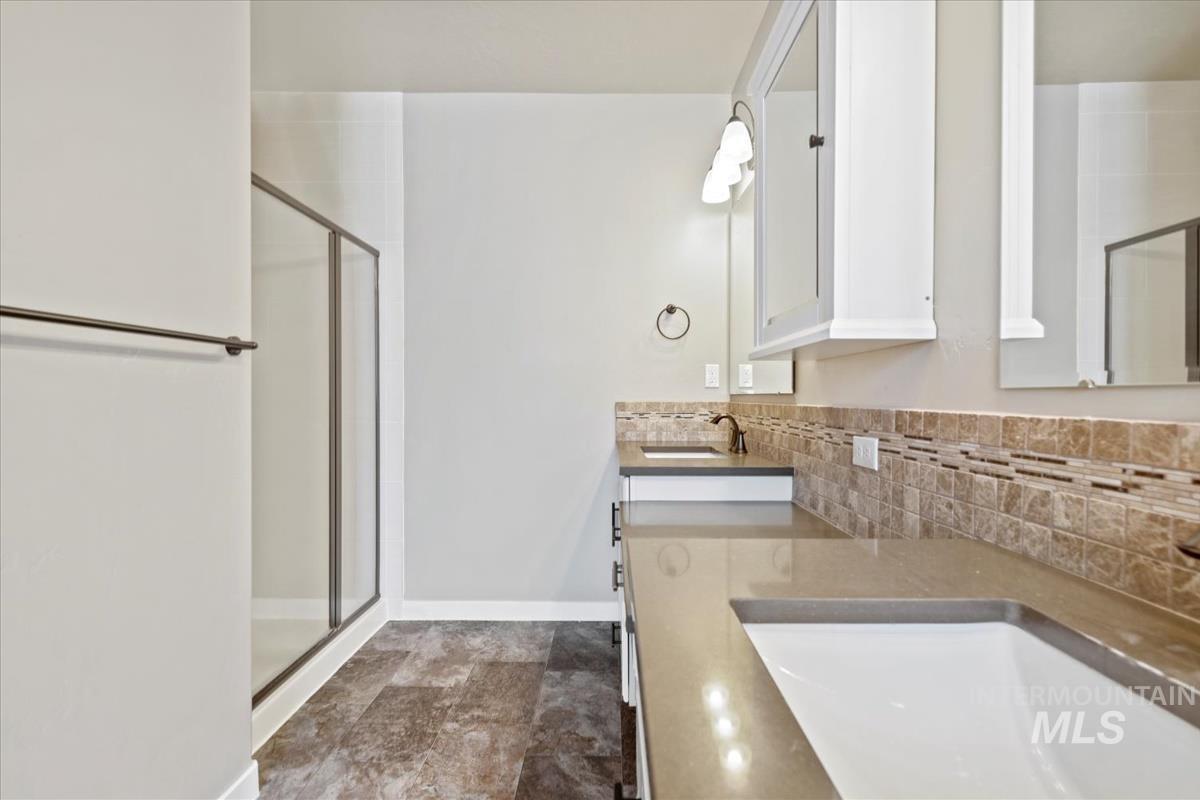 4667 S Cinder Cove Ave Property Photo 19
