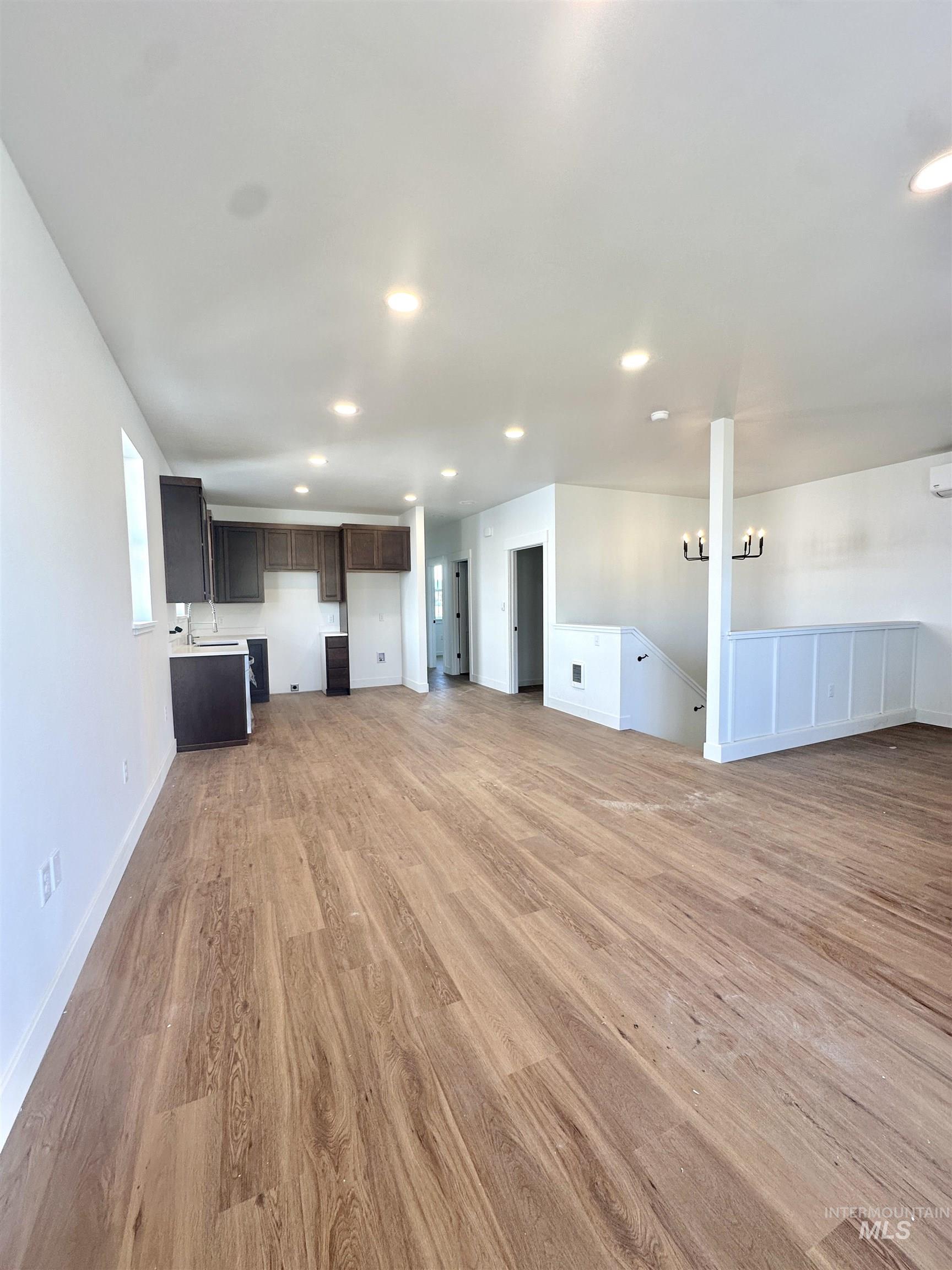 1156 Edington Property Photo 5