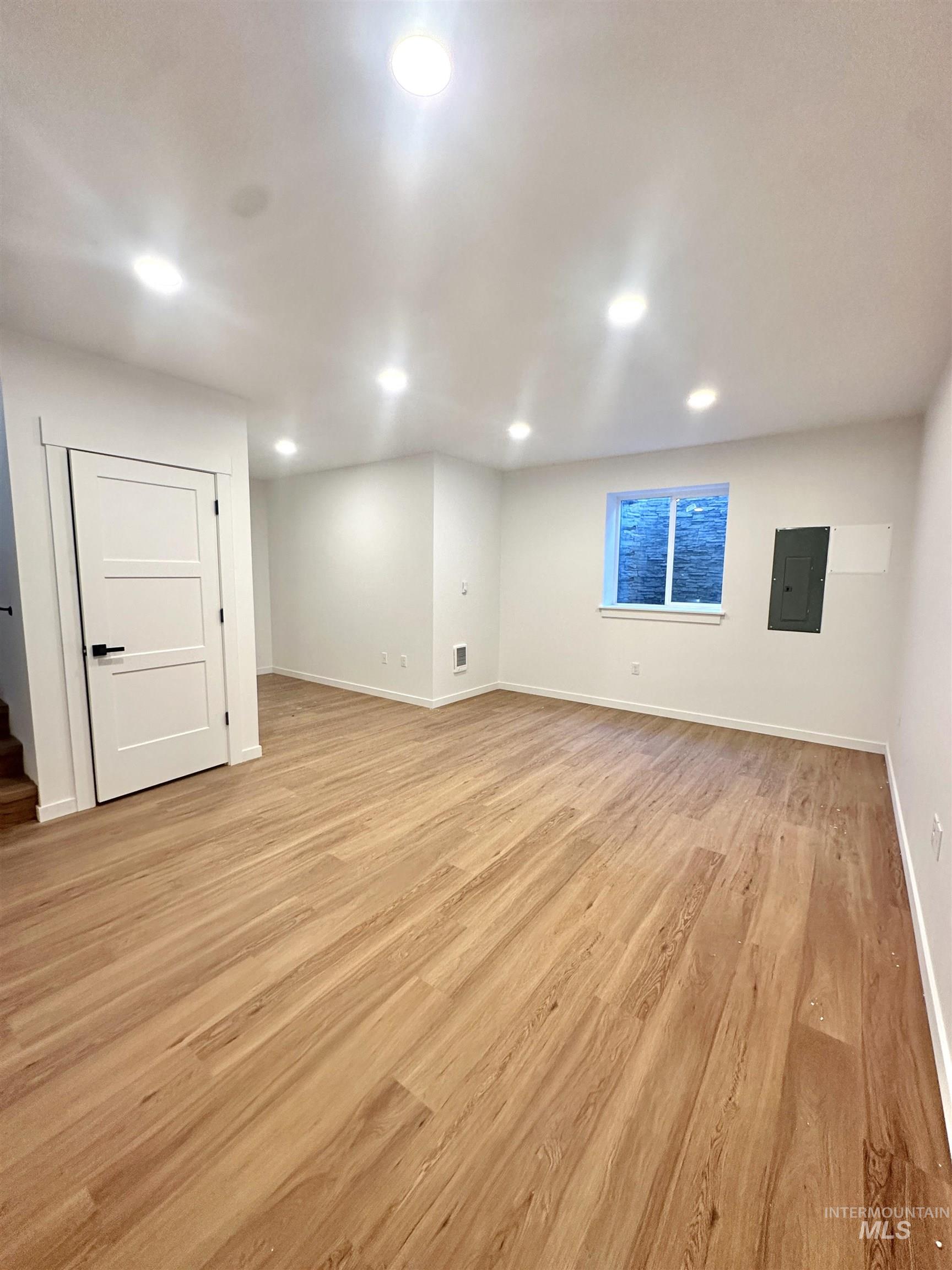 1156 Edington Property Photo 12