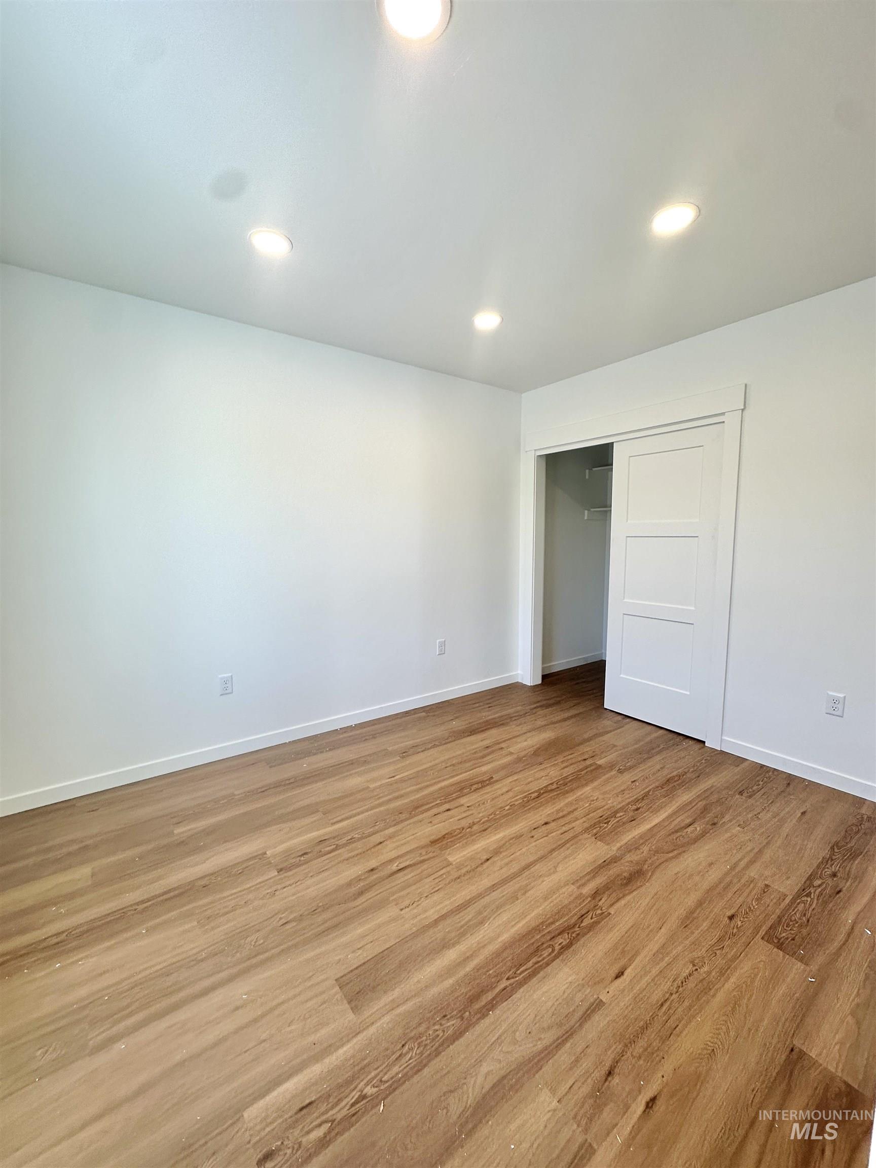 1156 Edington Property Photo 15