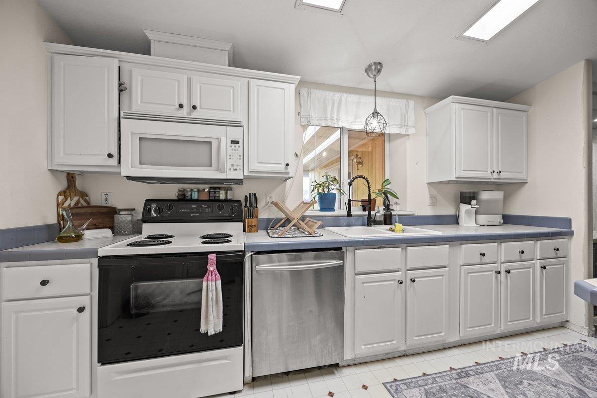 529 S State Street Property Photo 11