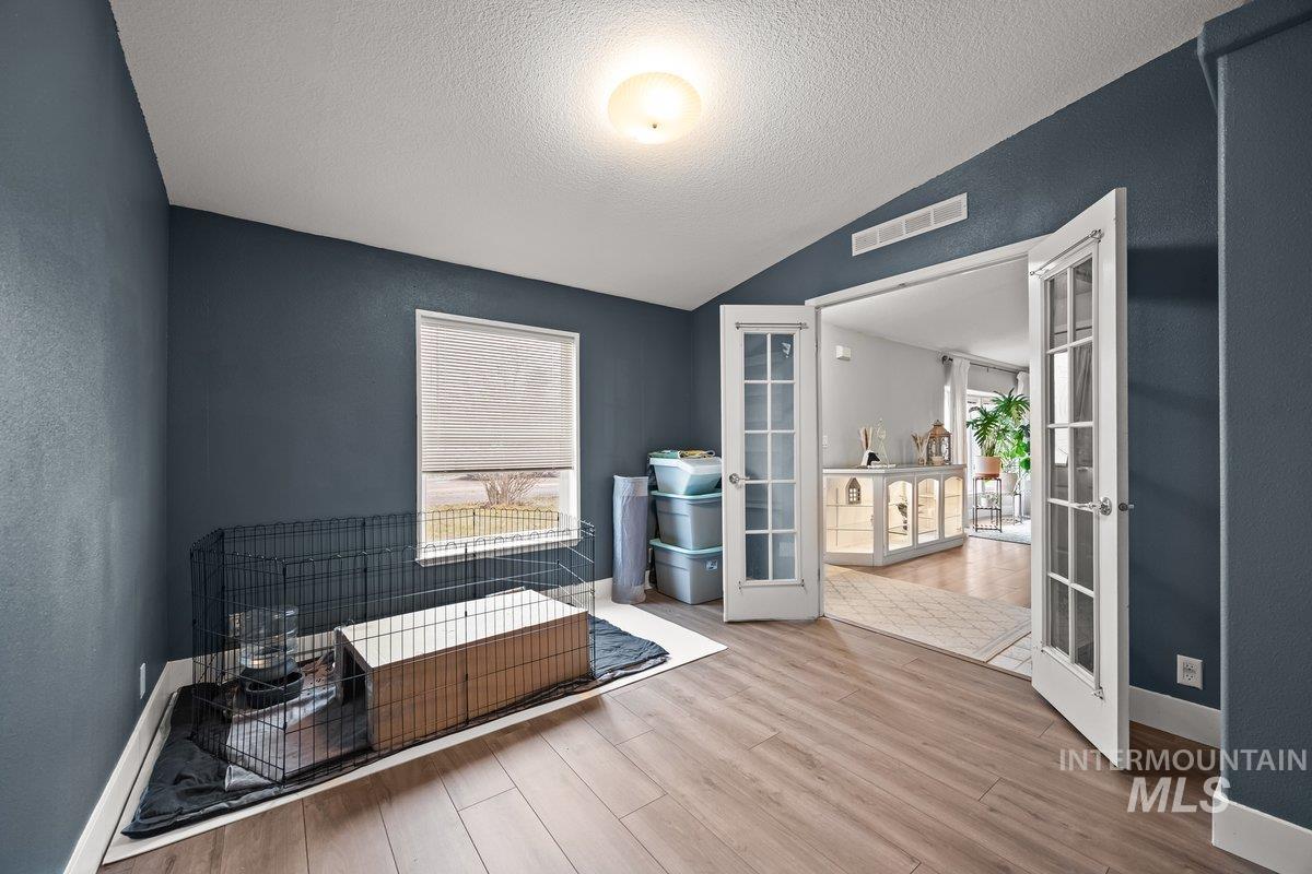 529 S State Street Property Photo 13
