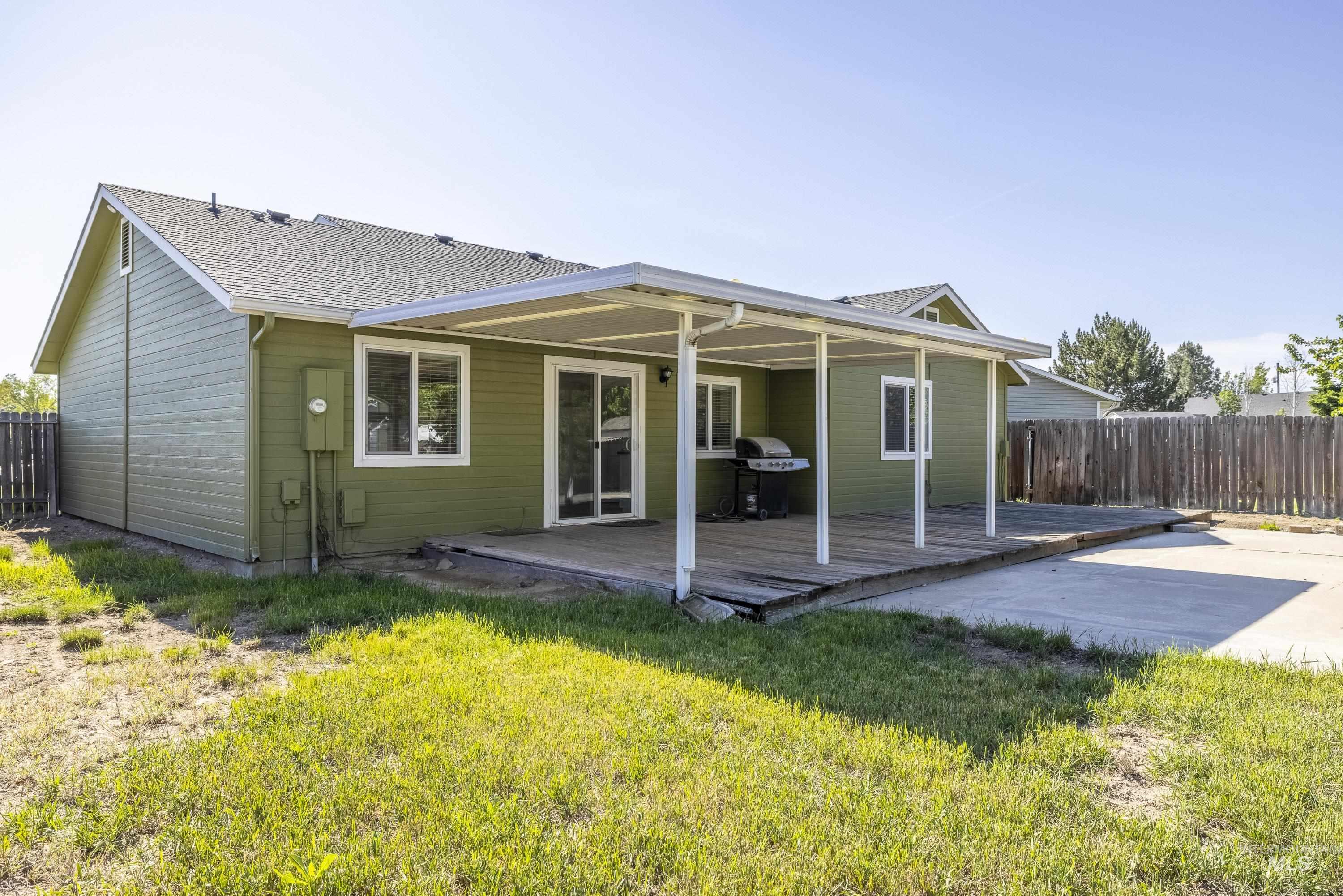 149 E Woodbury Property Photo 26