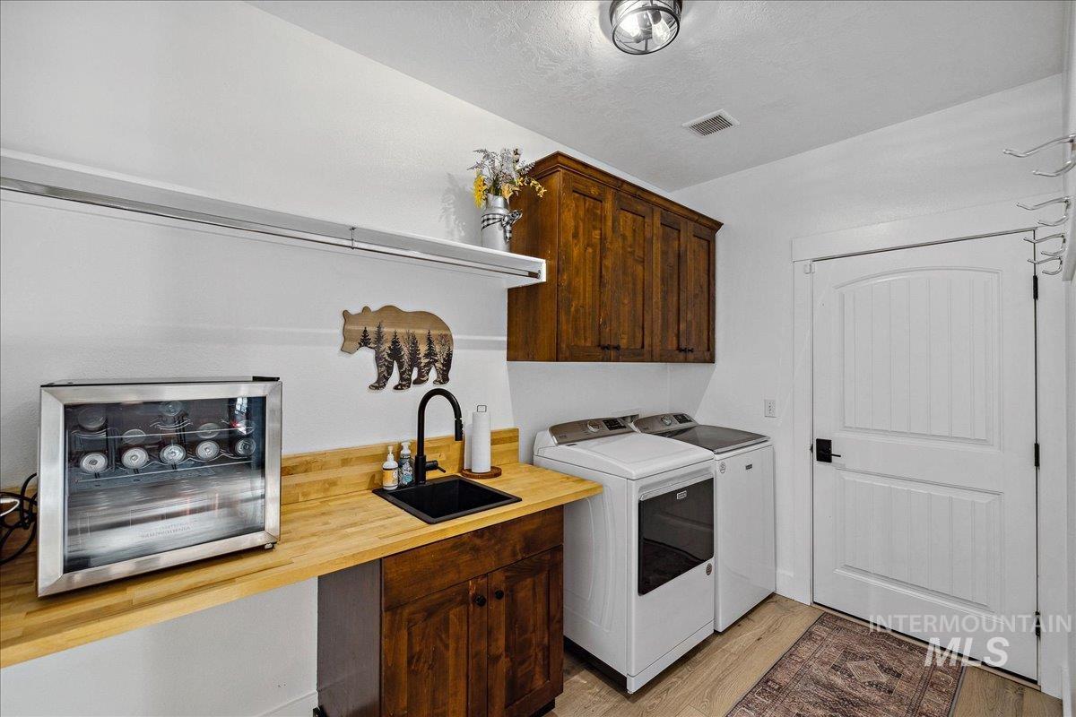102 S Streamleaf Property Photo 32