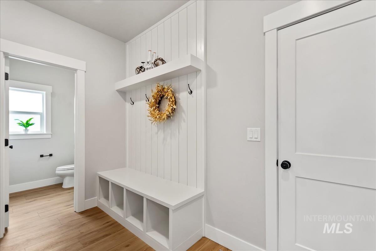 6811 W Los Flores Dr Property Photo 29