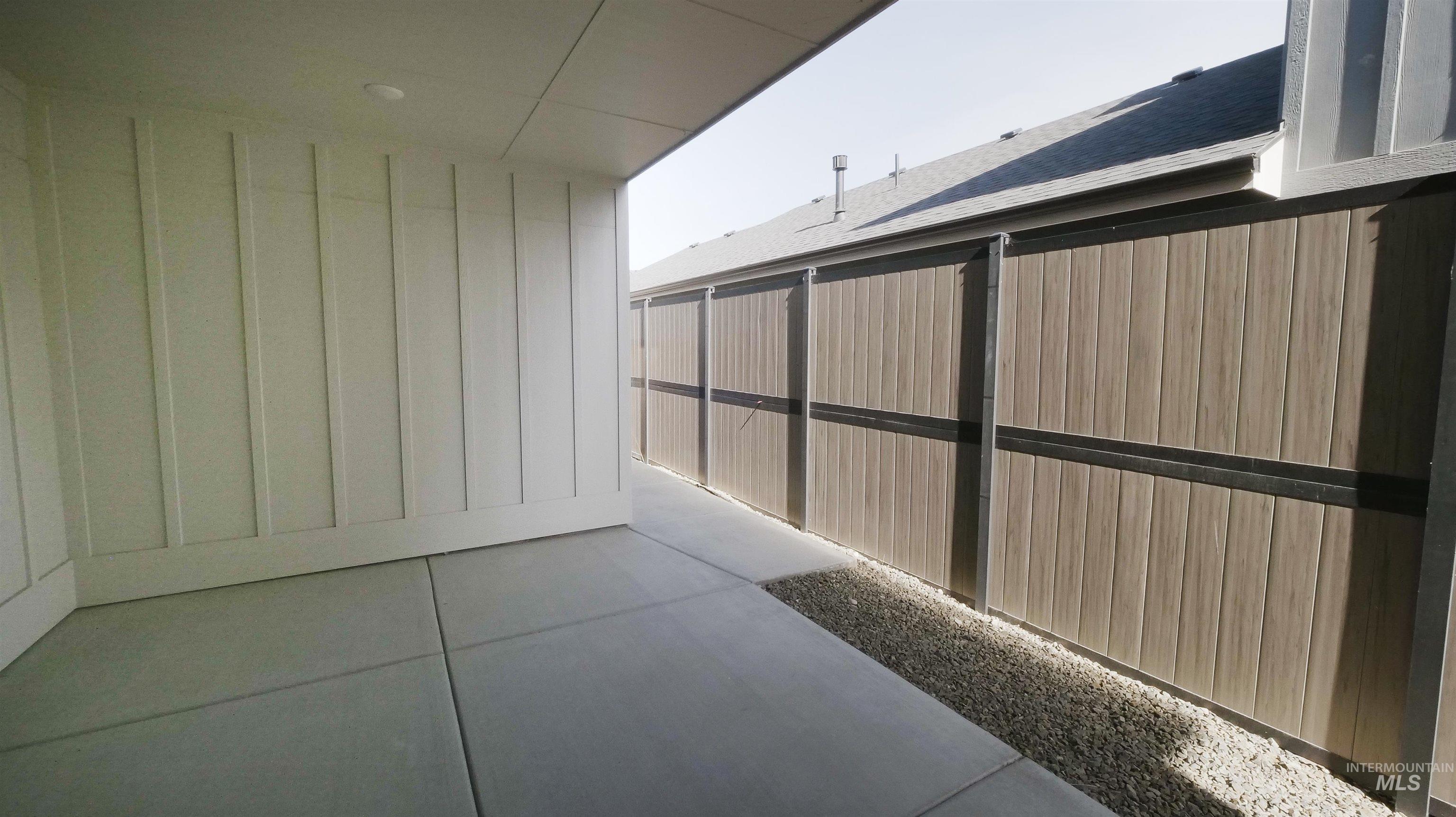 6811 W Los Flores Dr Property Photo 32