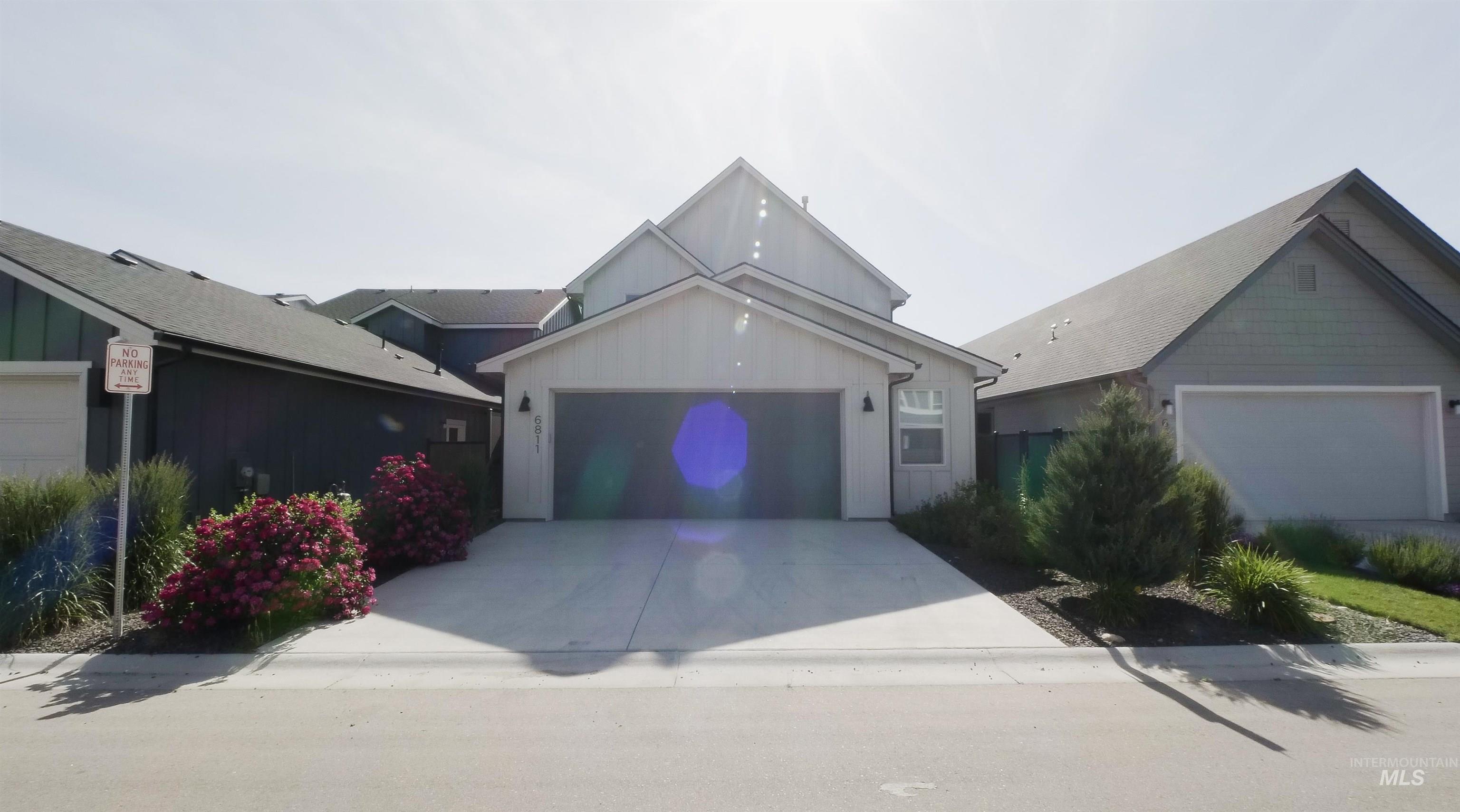 6811 W Los Flores Dr Property Photo 34