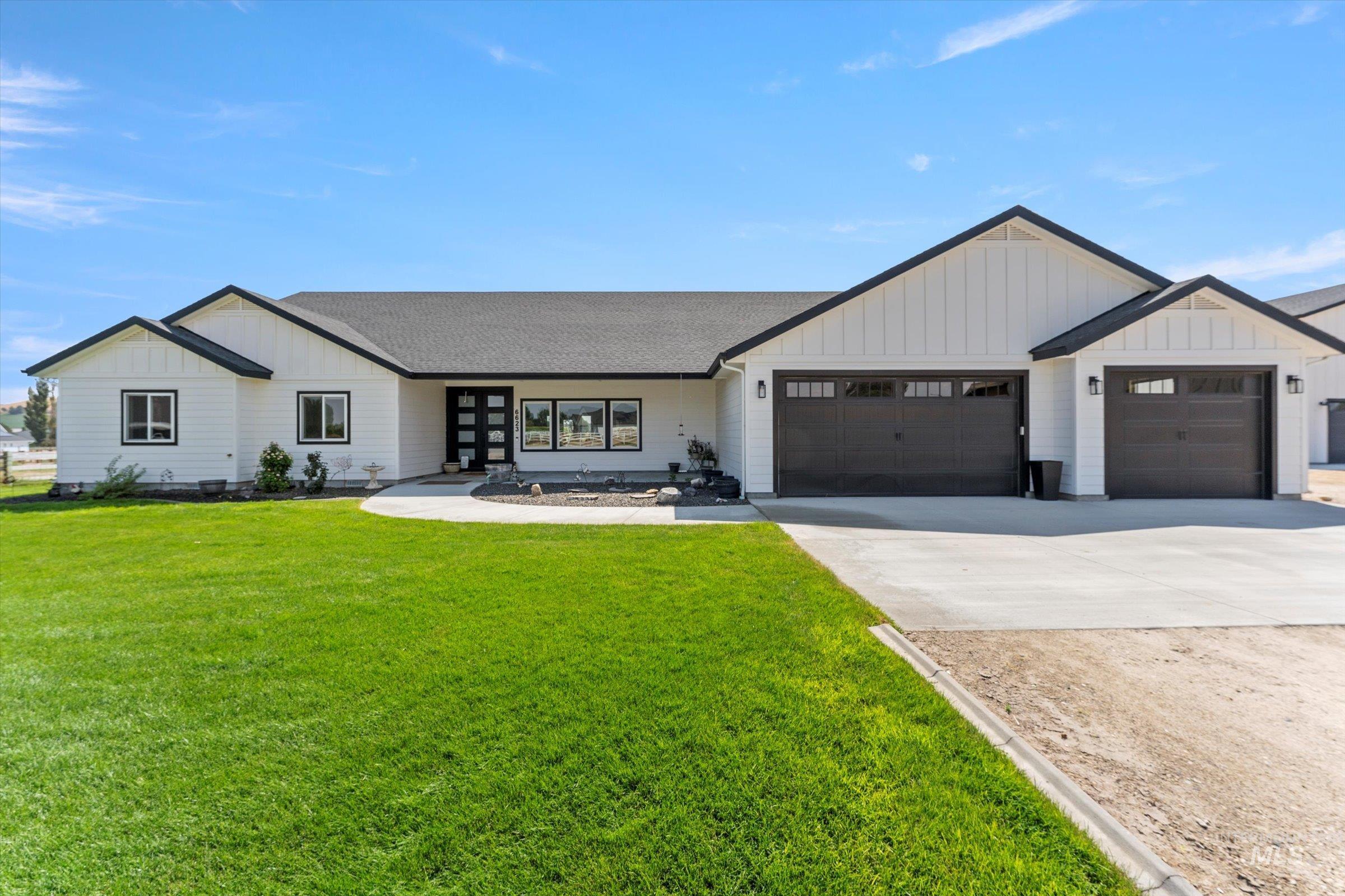 6623 Red Rock Rd Property Photo 1