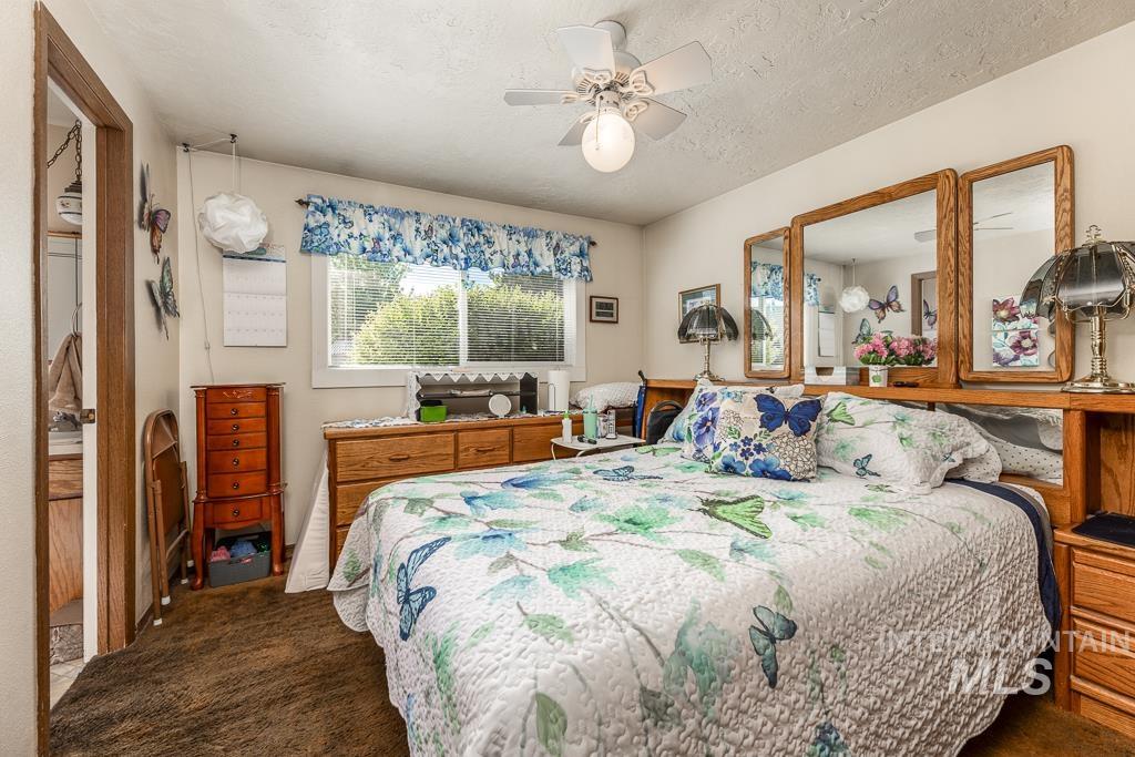 392 S Sun Burst Way Property Photo 20