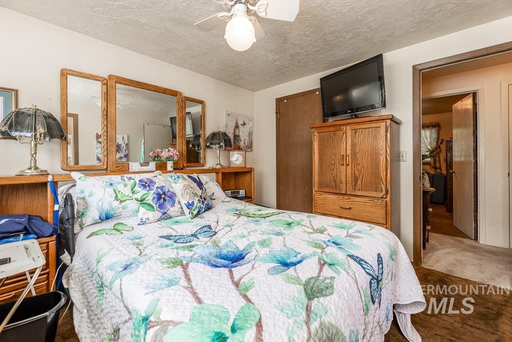 392 S Sun Burst Way Property Photo 21