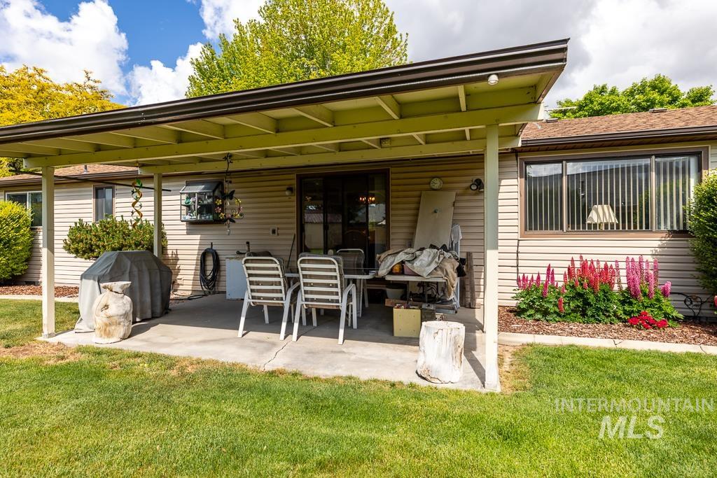 392 S Sun Burst Way Property Photo 30