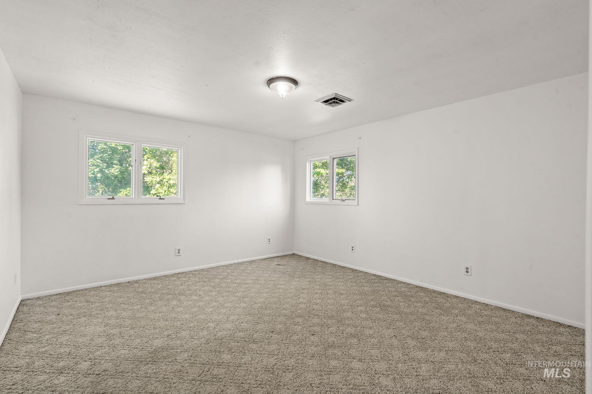 11141 Hailey Ave Property Photo 37