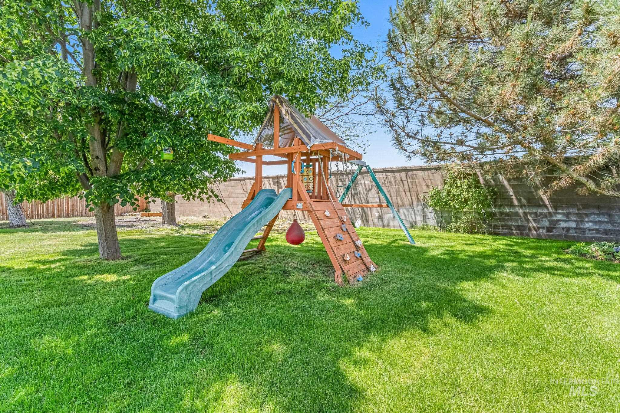 1305 N Autumn Wind Dr Property Photo 41