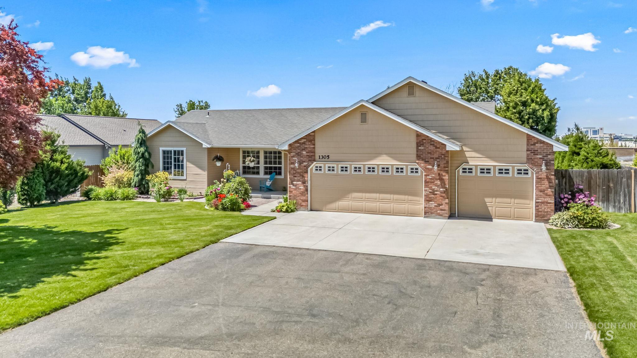 1305 N Autumn Wind Dr Property Photo 43