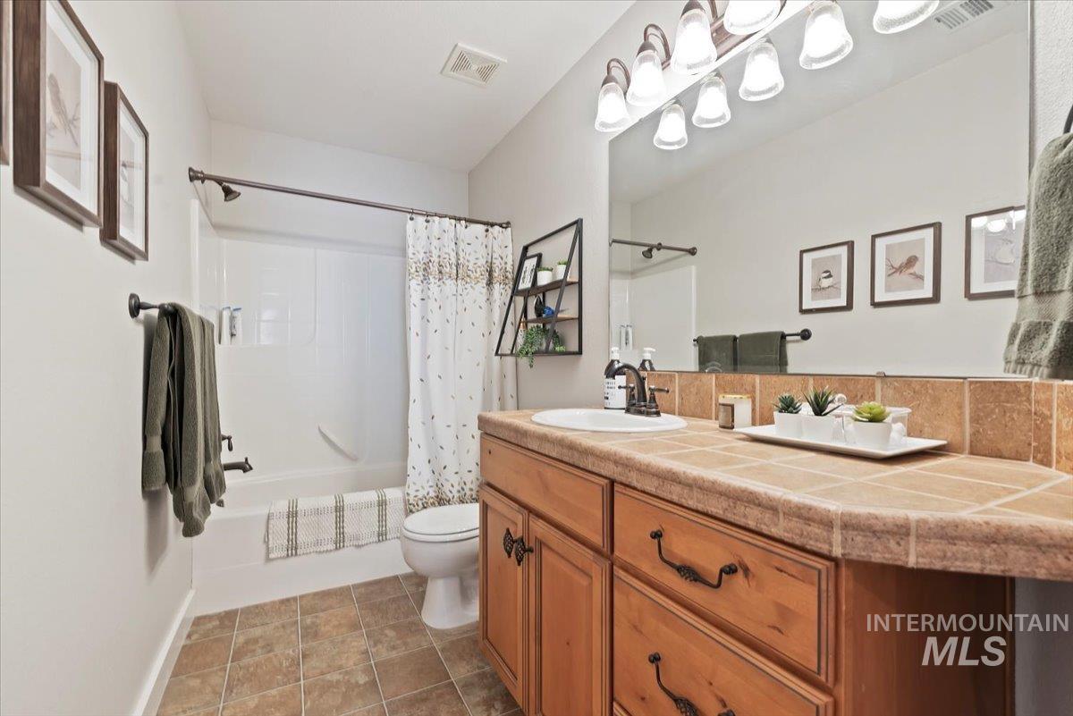 9740 W Shields Avenue Property Photo 21