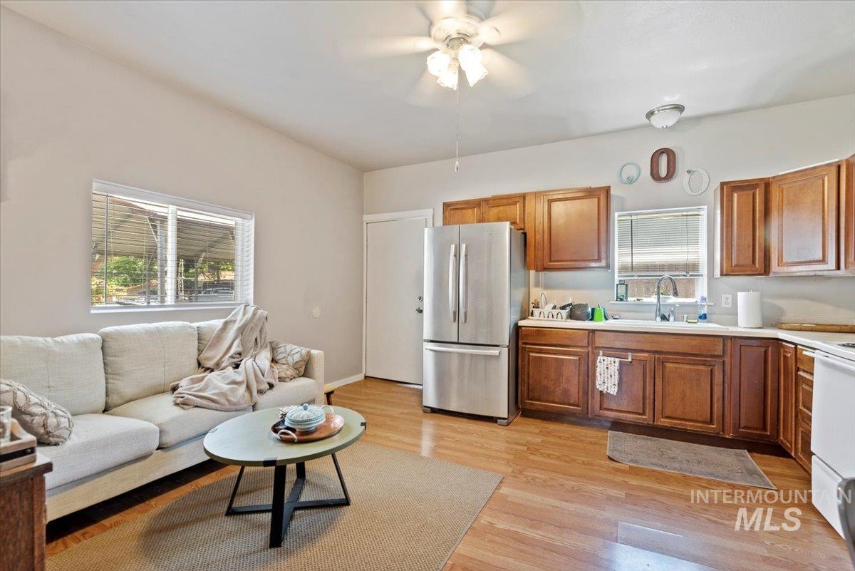 9740 W Shields Avenue Property Photo 28