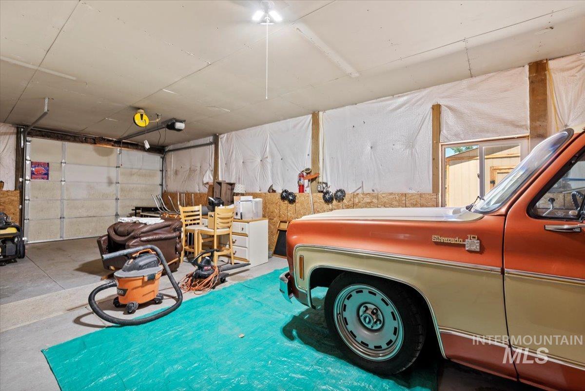 9740 W Shields Avenue Property Photo 36
