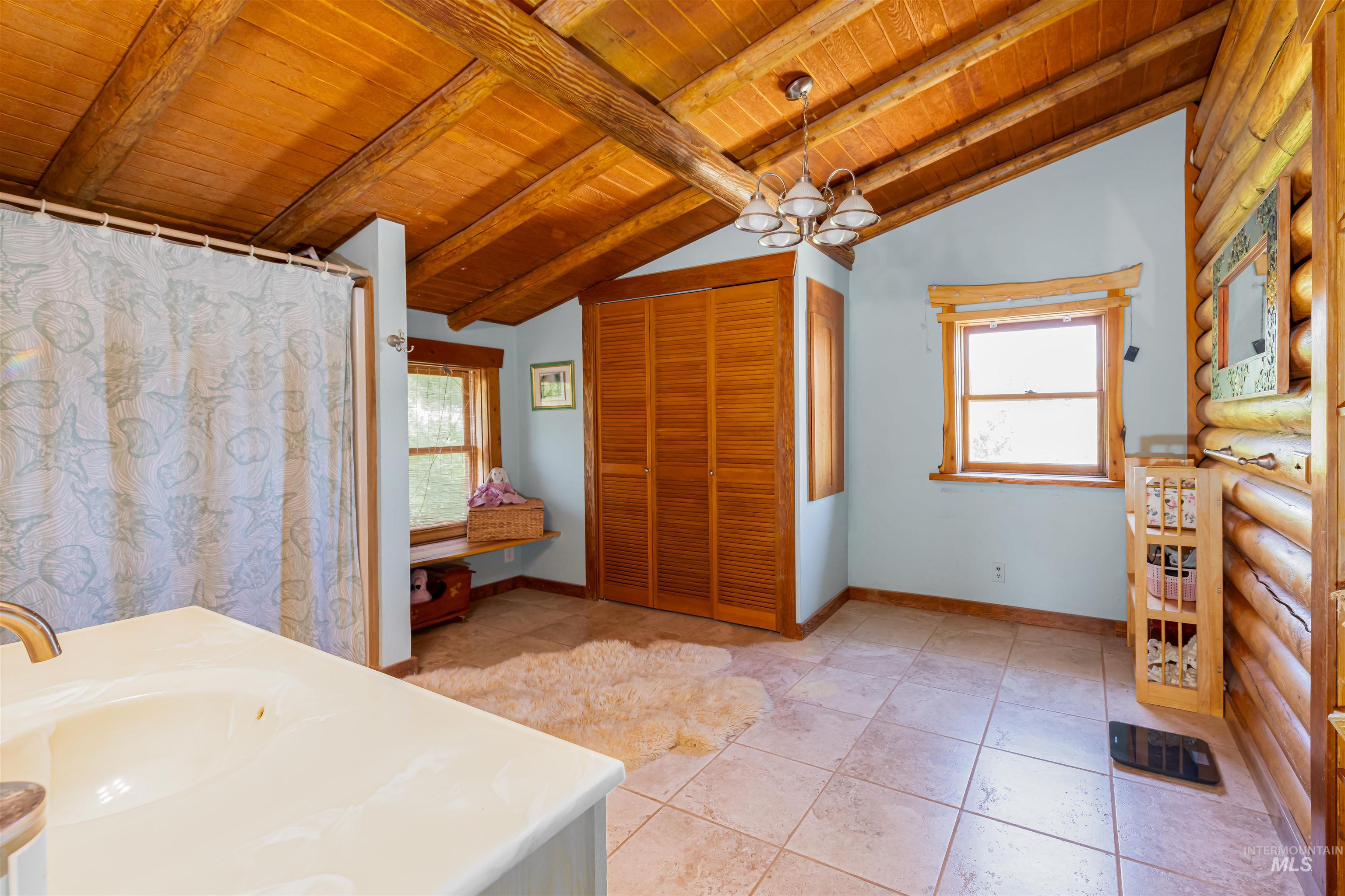 39055 Hilltop Ln Property Photo 15