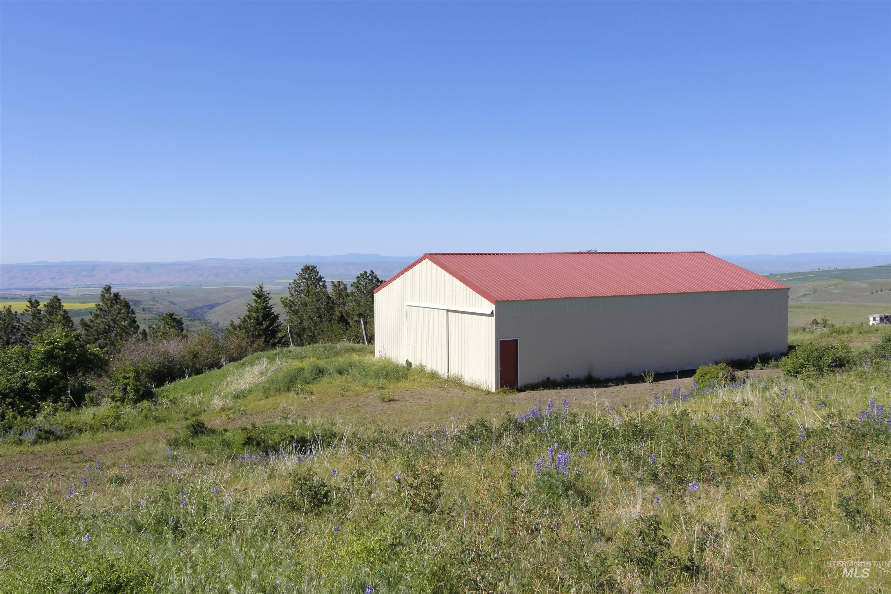 39055 Hilltop Ln Property Photo 27
