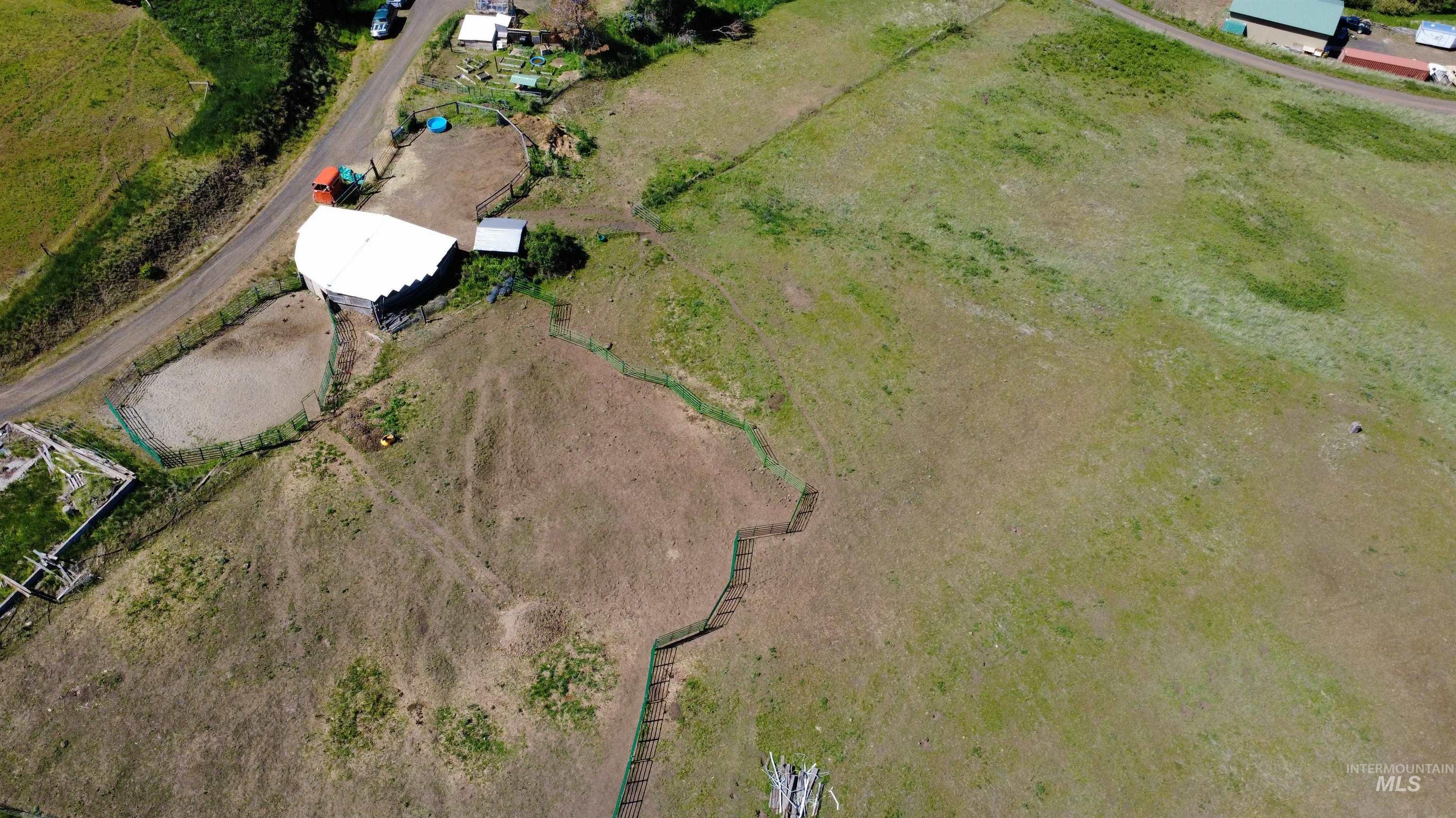 39055 Hilltop Ln Property Photo 35
