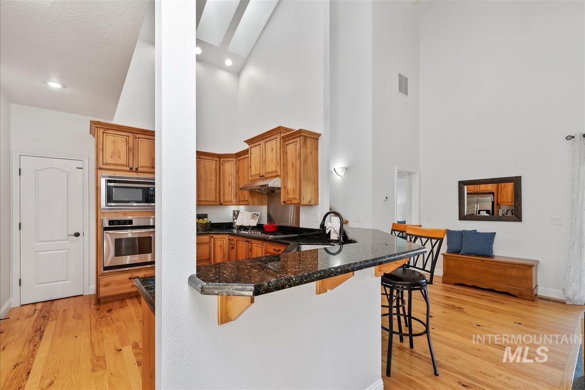 1524 N Watson Property Photo 8