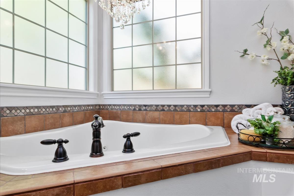1524 N Watson Property Photo 19