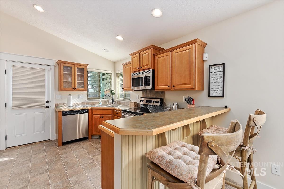5972 Rising Sun Way Property Photo 8