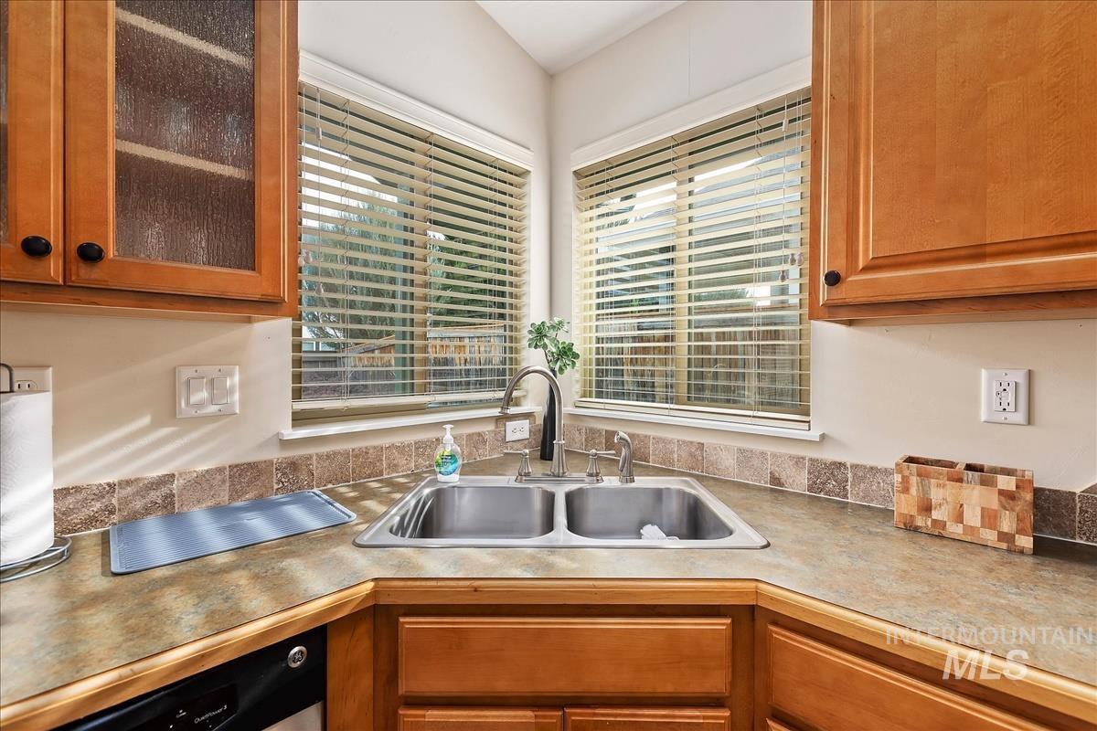 5972 Rising Sun Way Property Photo 14