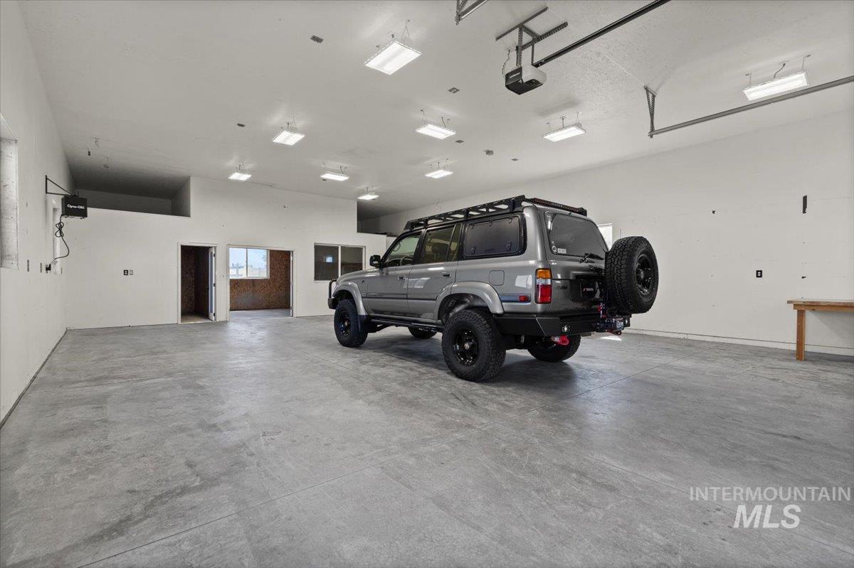9879 Moon Shadow Ct Property Photo 45