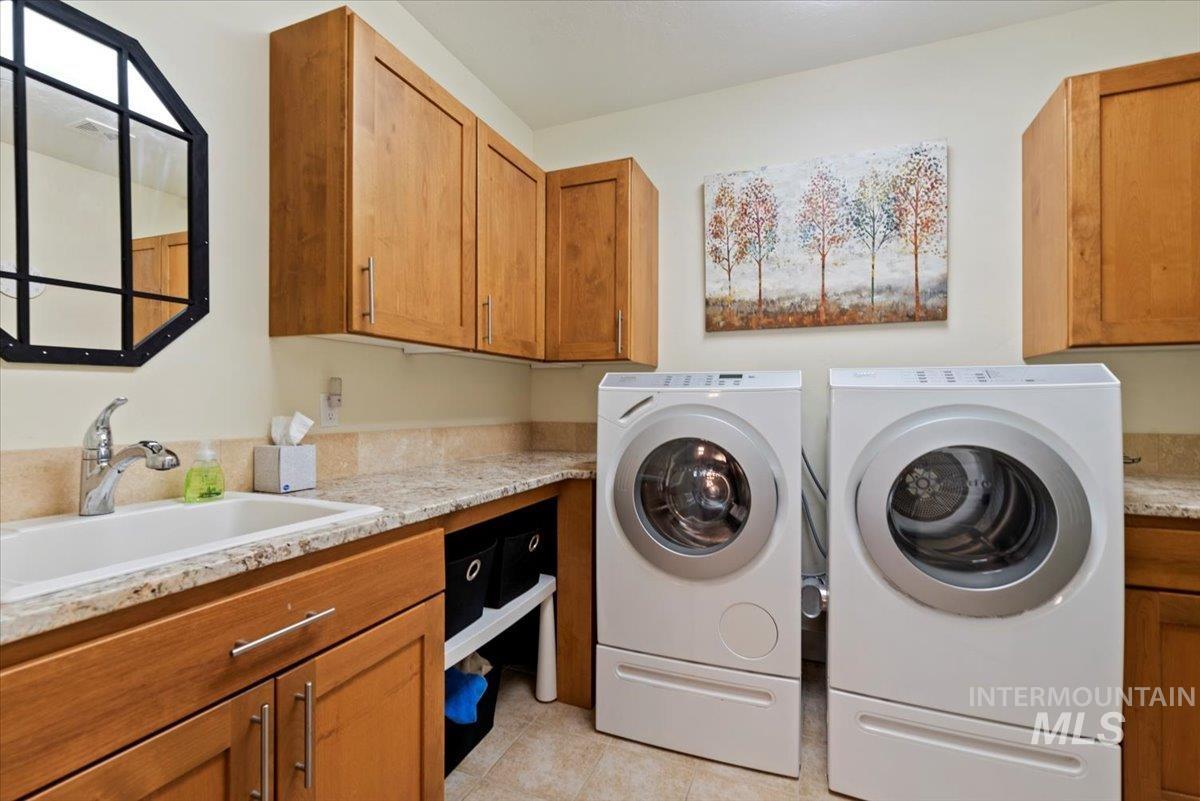7022 Top Rim Way Property Photo 19