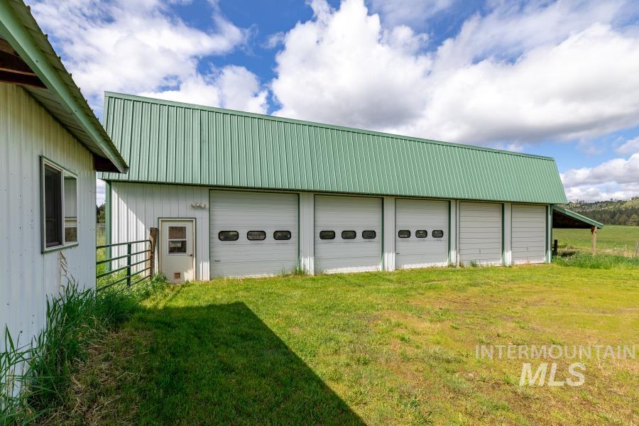 374484 Highway 95 Property Photo 30