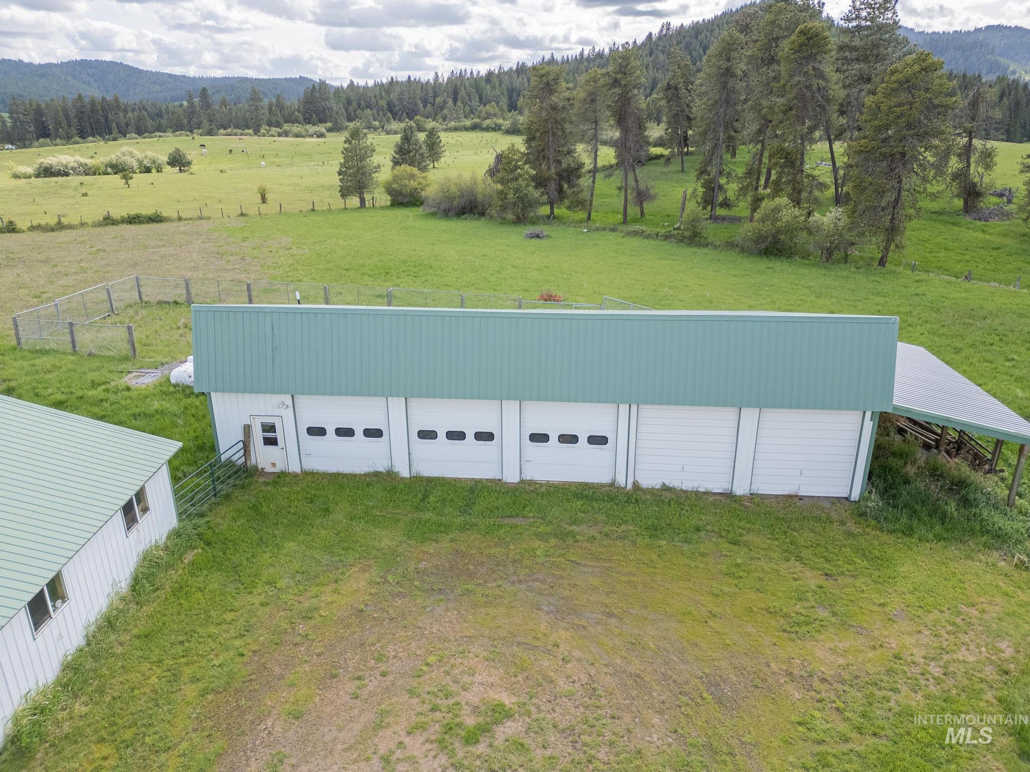 374484 Highway 95 Property Photo 31