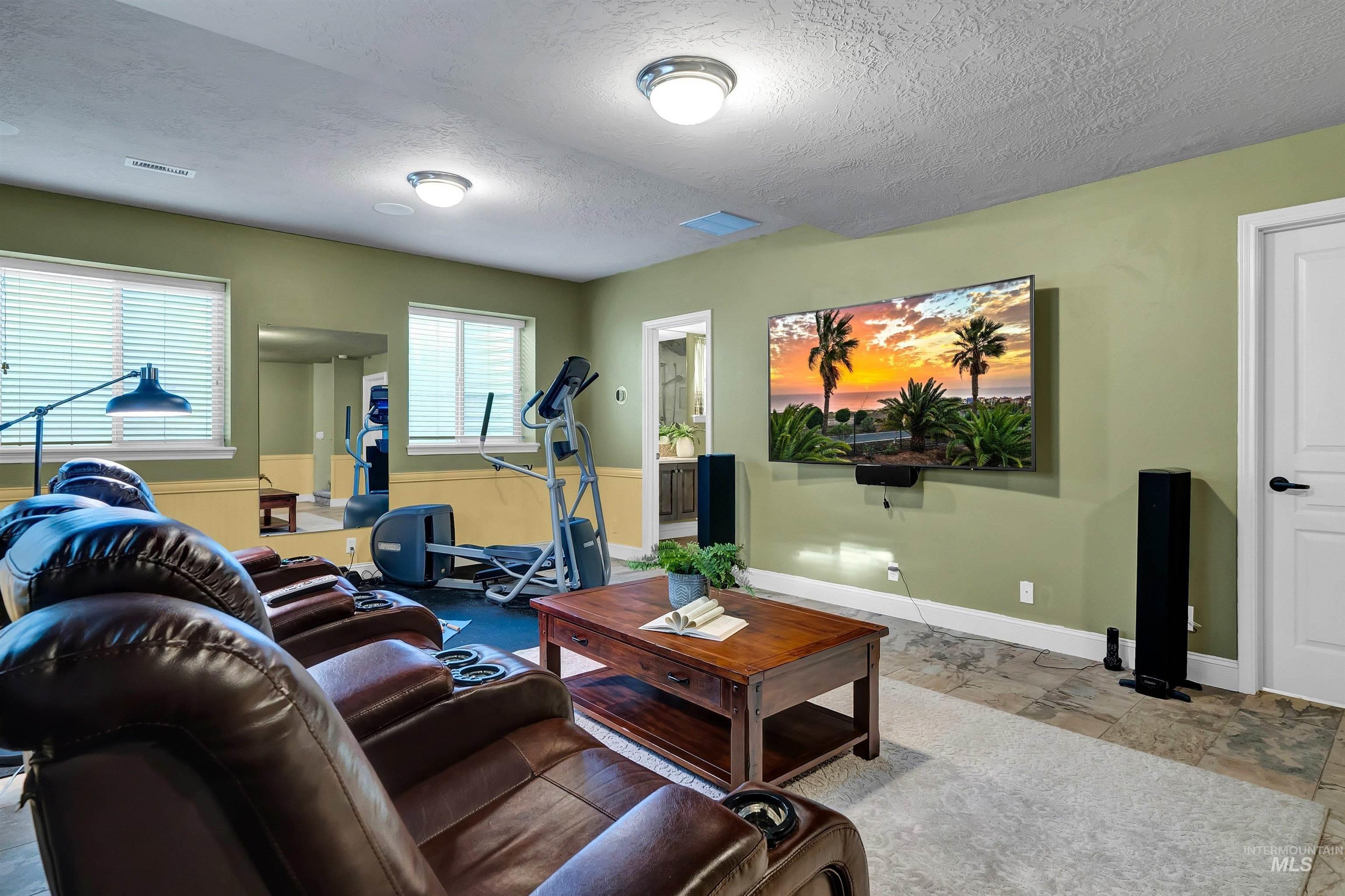12875 N Schick's Ridge Road Property Photo 24