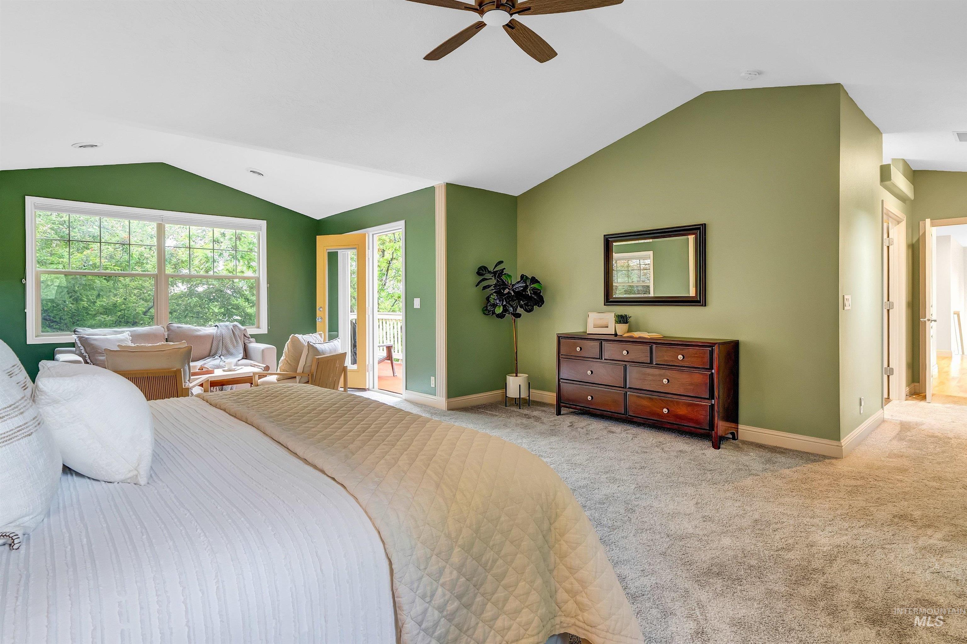 12875 N Schick's Ridge Road Property Photo 34