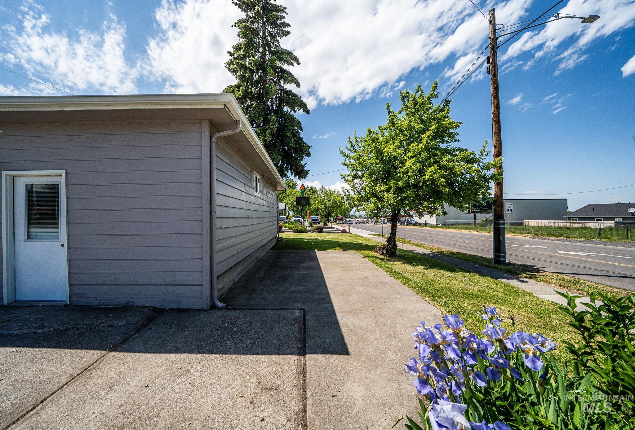 104 S Boulevard Street Property Photo 5