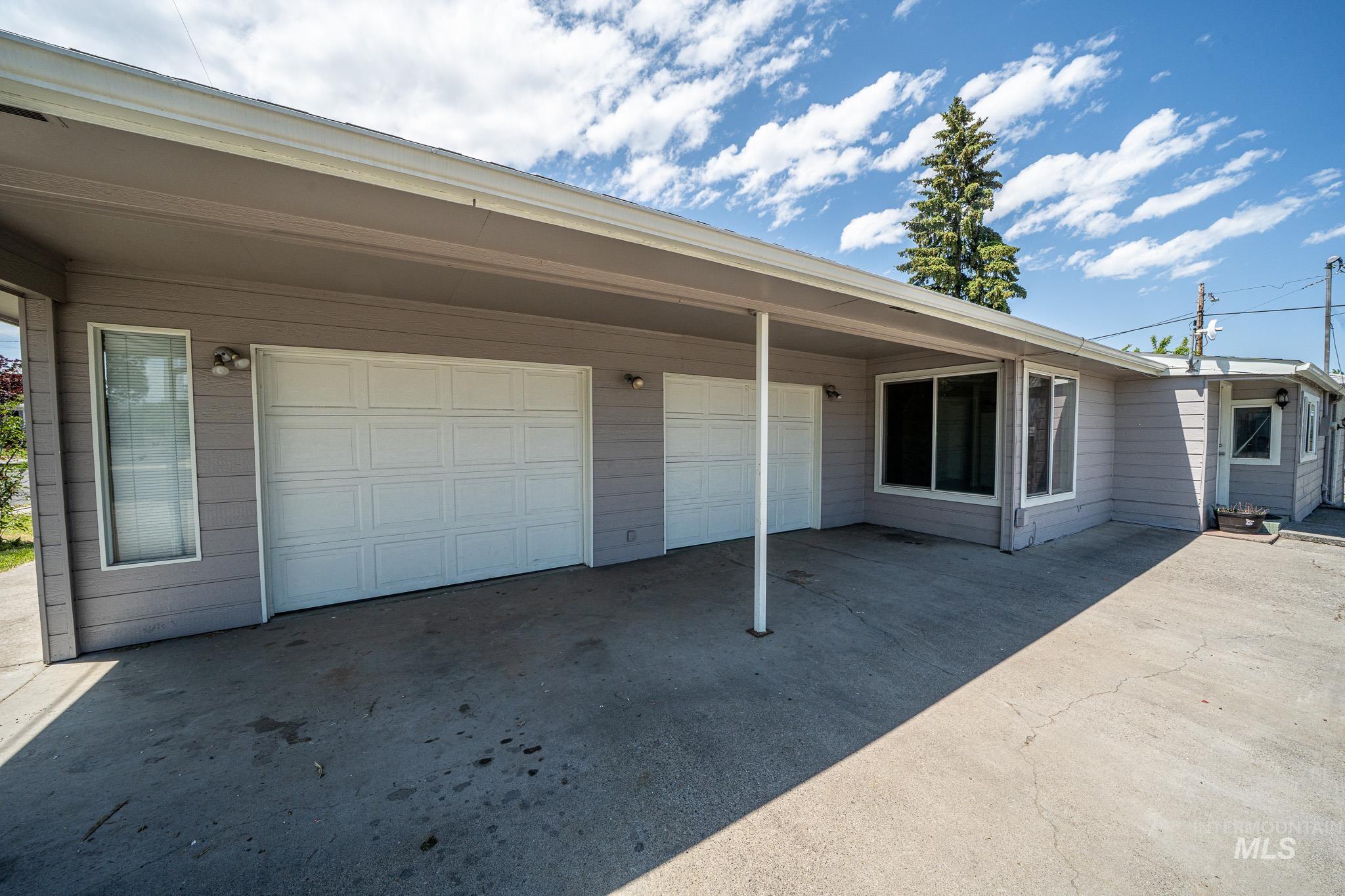 104 S Boulevard Street Property Photo 22