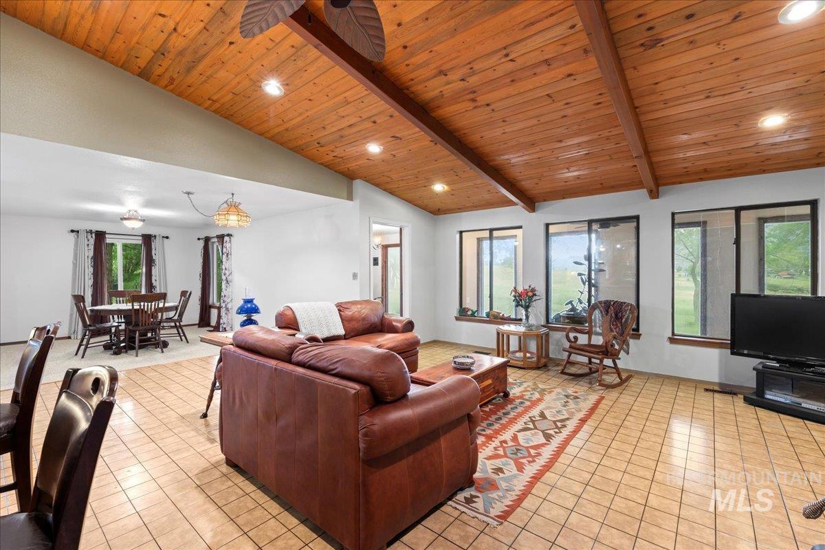 2100 Highway 21 Property Photo 6