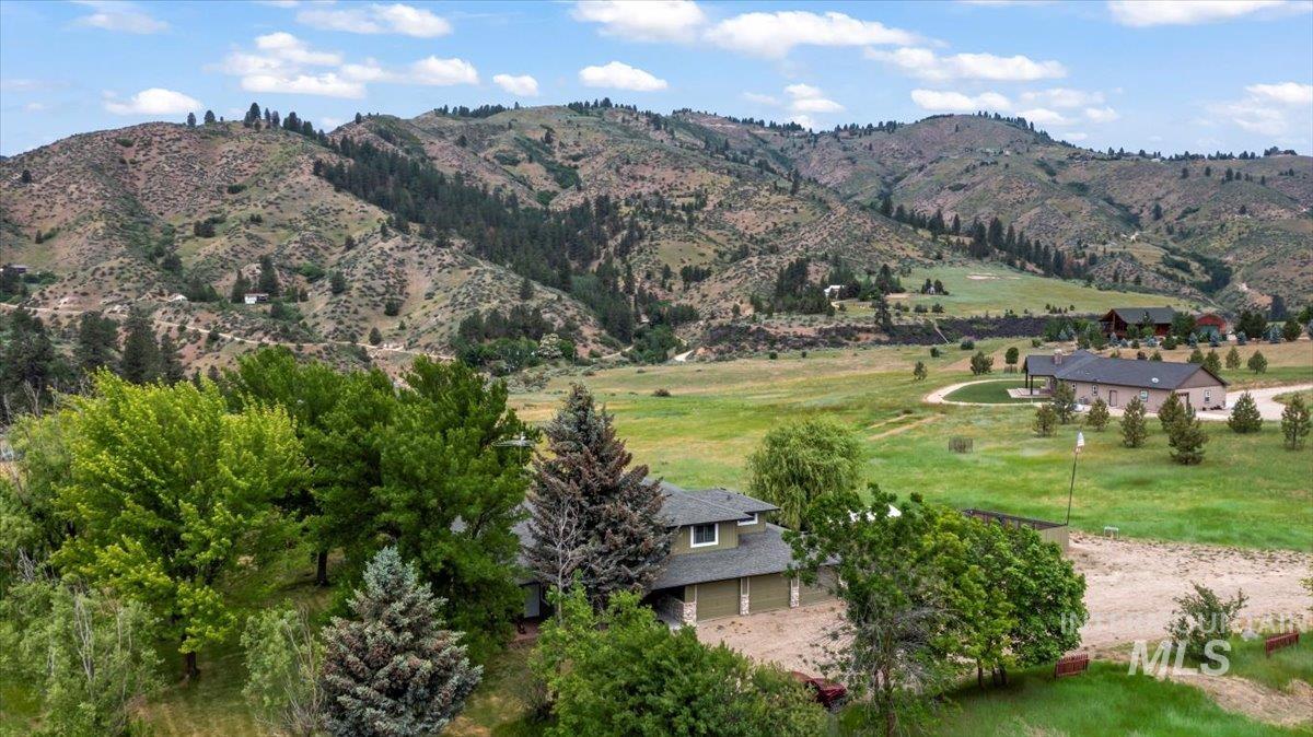 2100 Highway 21 Property Photo 31