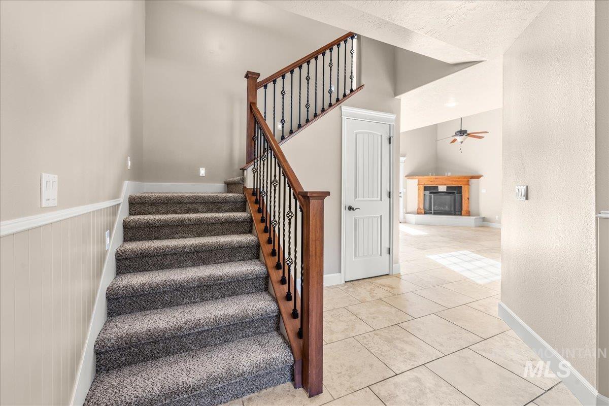 2476 S Amaya Lane Property Photo 4