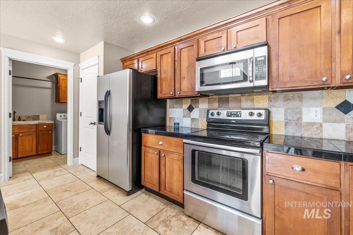 2476 S Amaya Lane Property Photo 13
