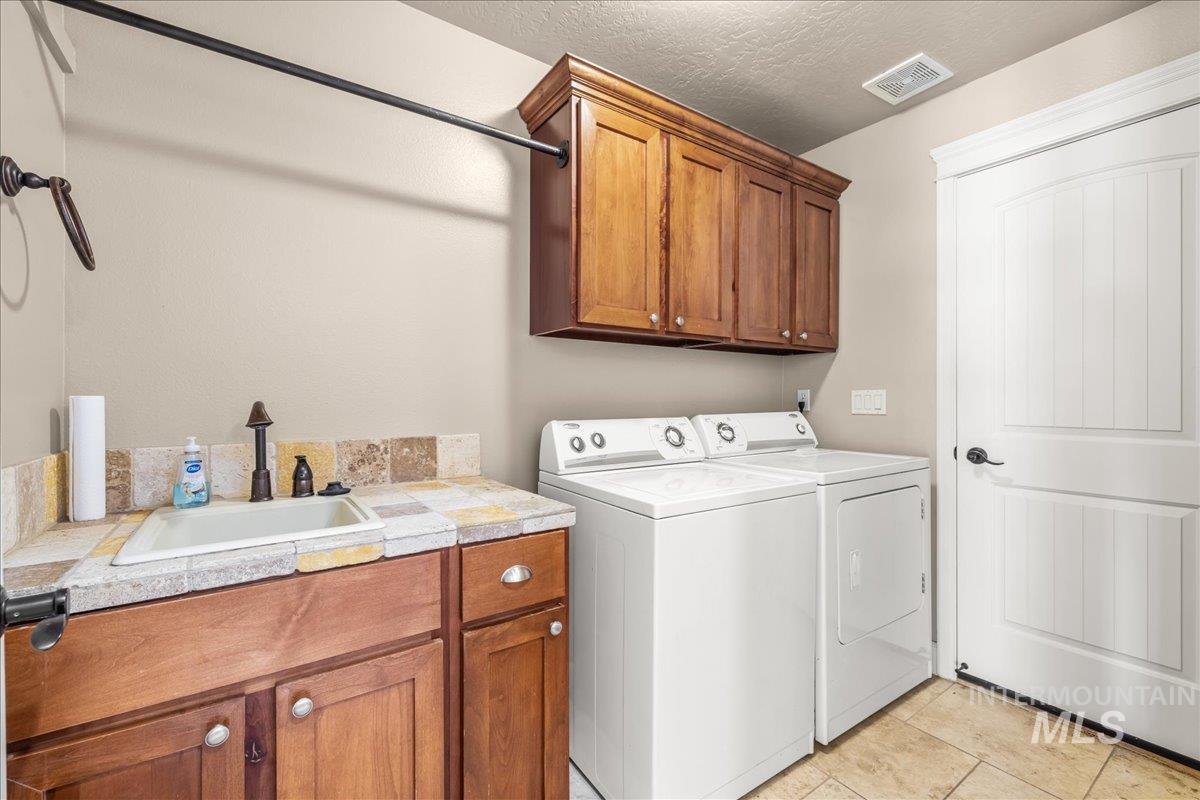 2476 S Amaya Lane Property Photo 15