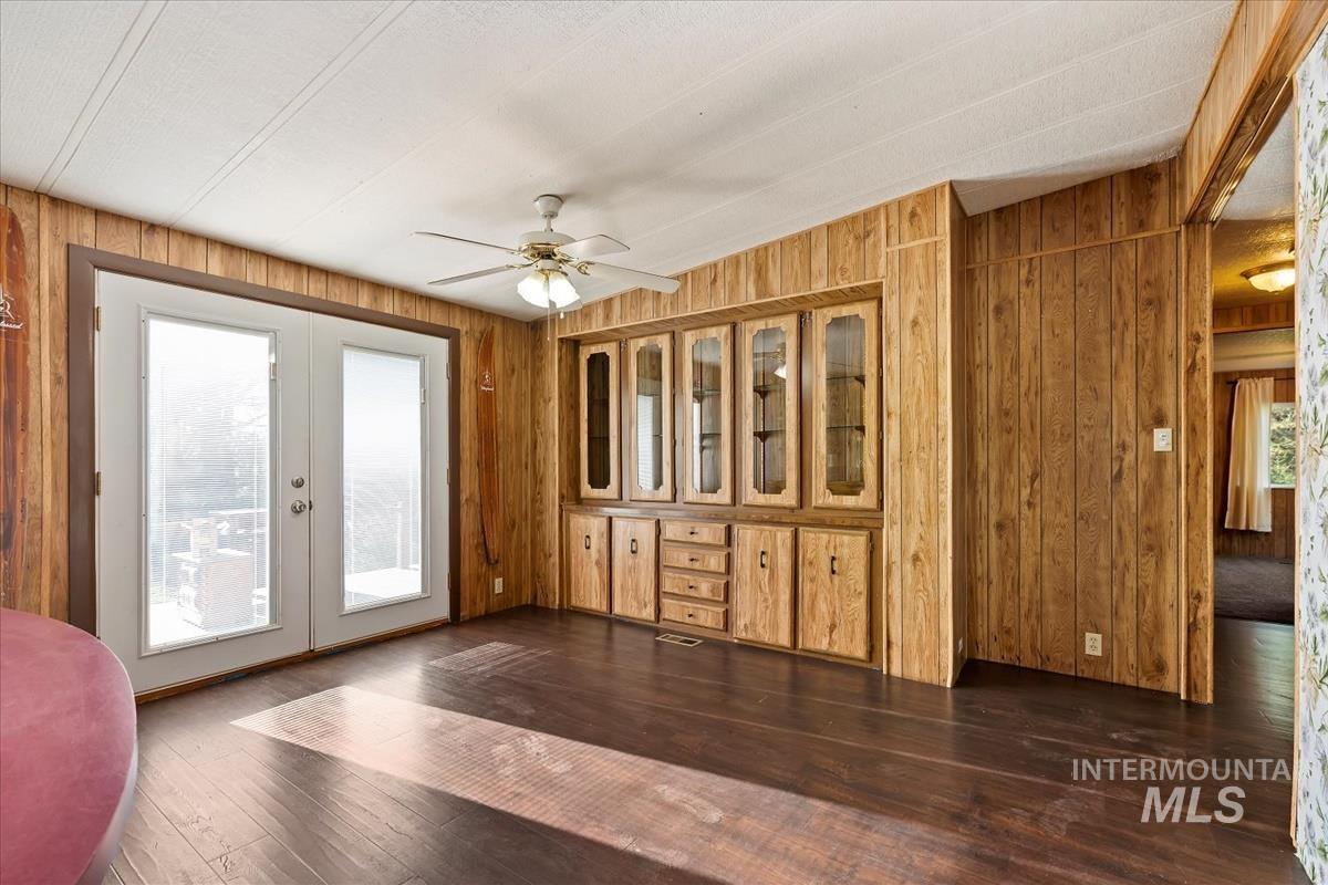 2163 W Mountain Rd Property Photo 16
