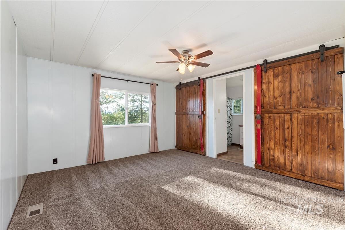 2163 W Mountain Rd Property Photo 18