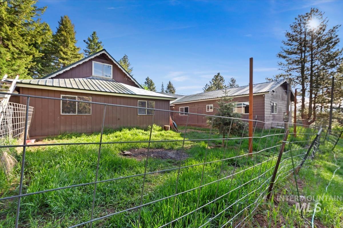 2163 W Mountain Rd Property Photo 44