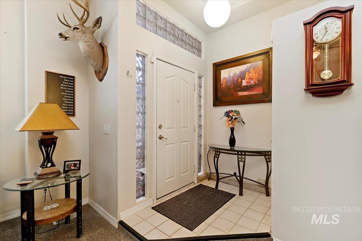 3012 Myrtlewood Way Property Photo 4