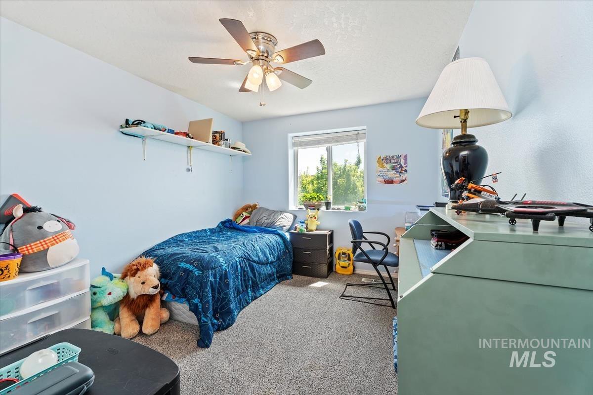 3012 Myrtlewood Way Property Photo 16