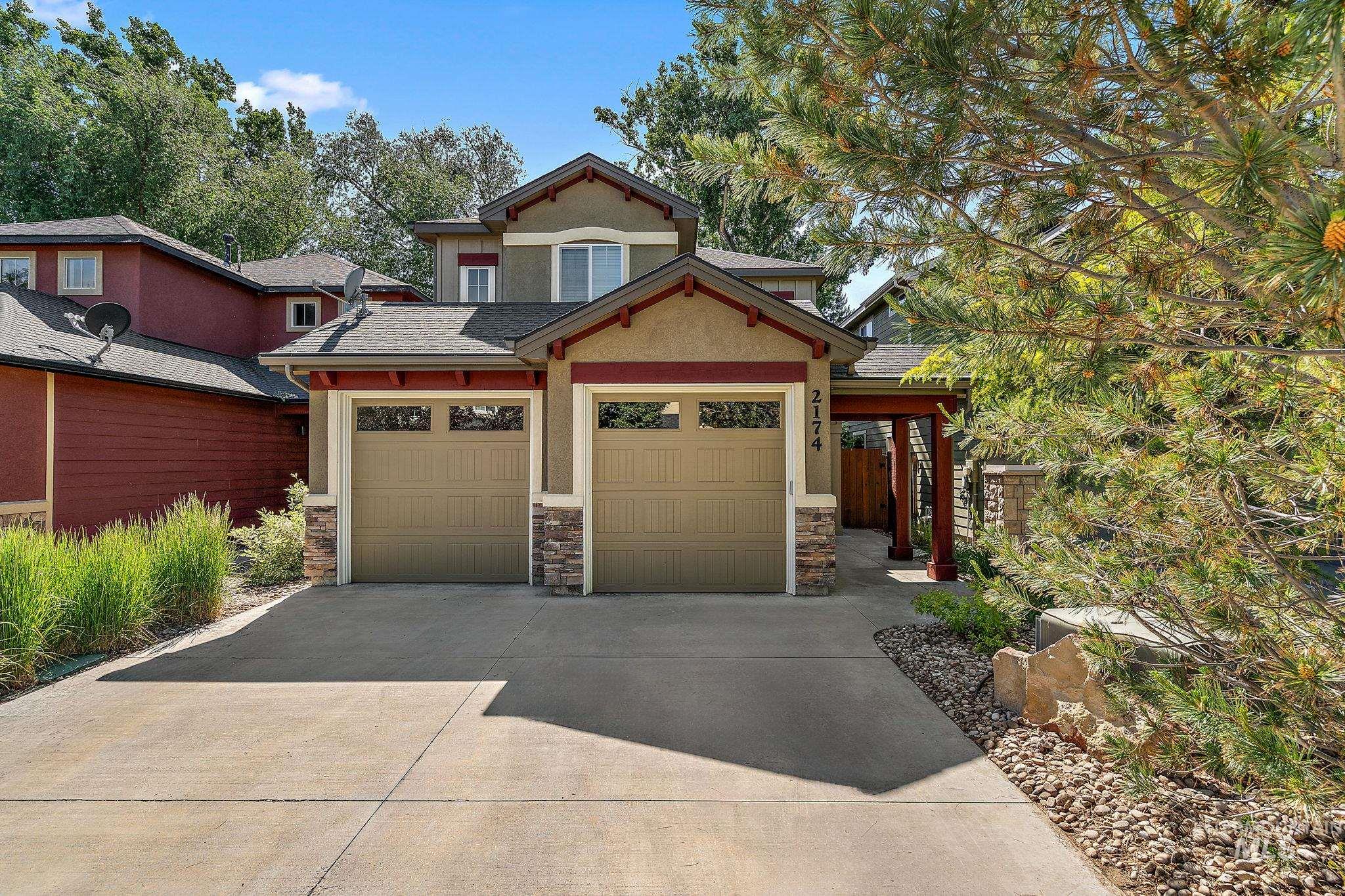 2174 S Myers Pl Property Photo 1